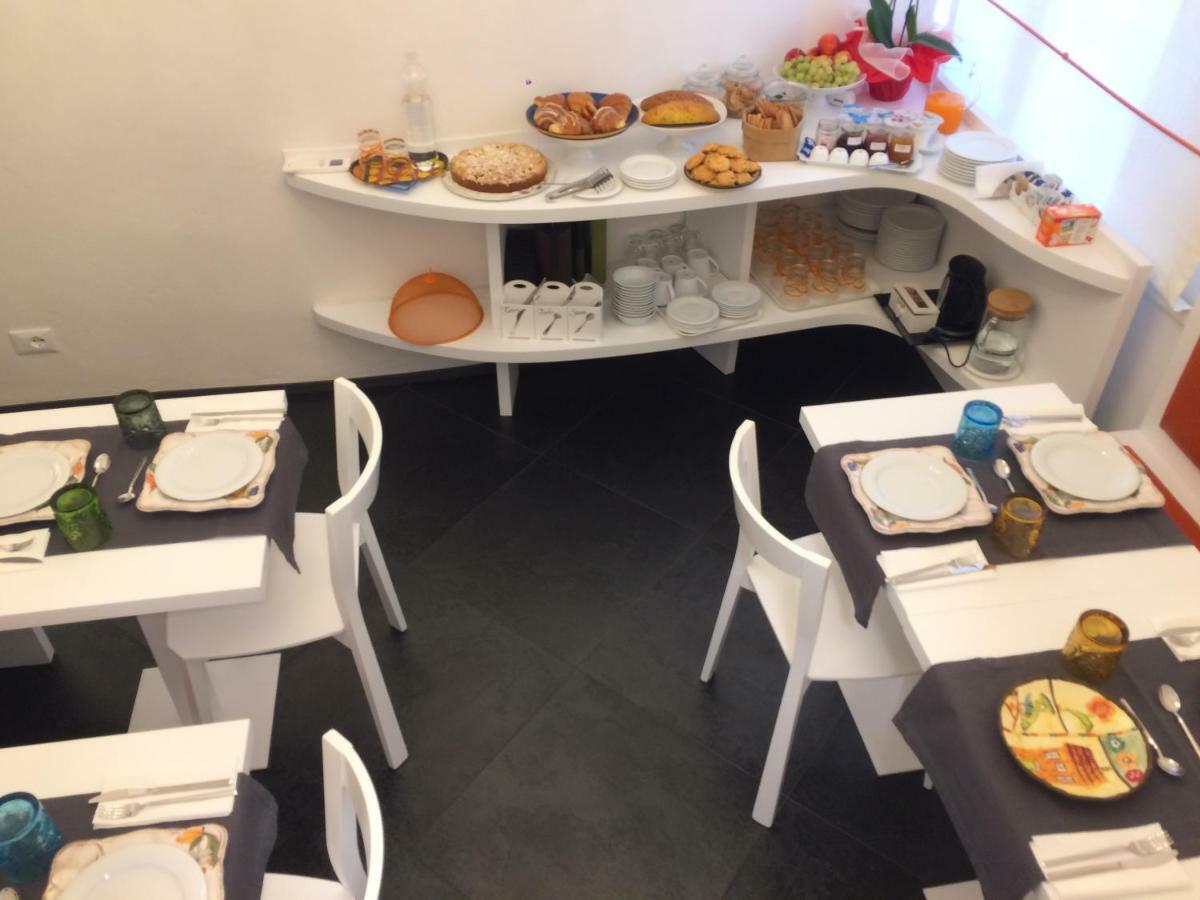 B&B Via Roma 25 Arezzo Buitenkant foto