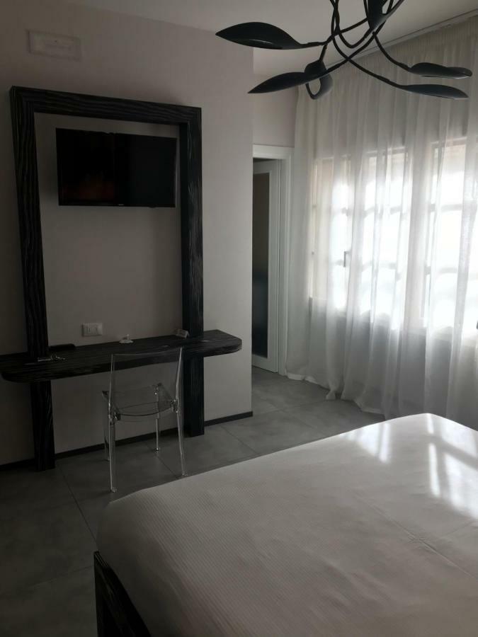B&B Via Roma 25 Arezzo Buitenkant foto
